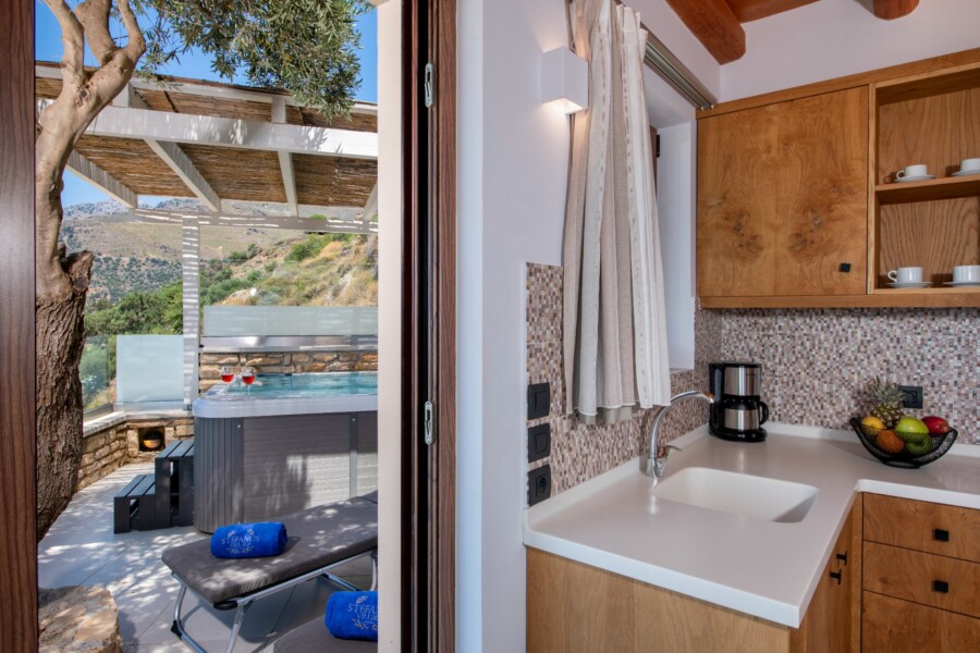 Stefanos Village Cret jet tub 2.18. -resized